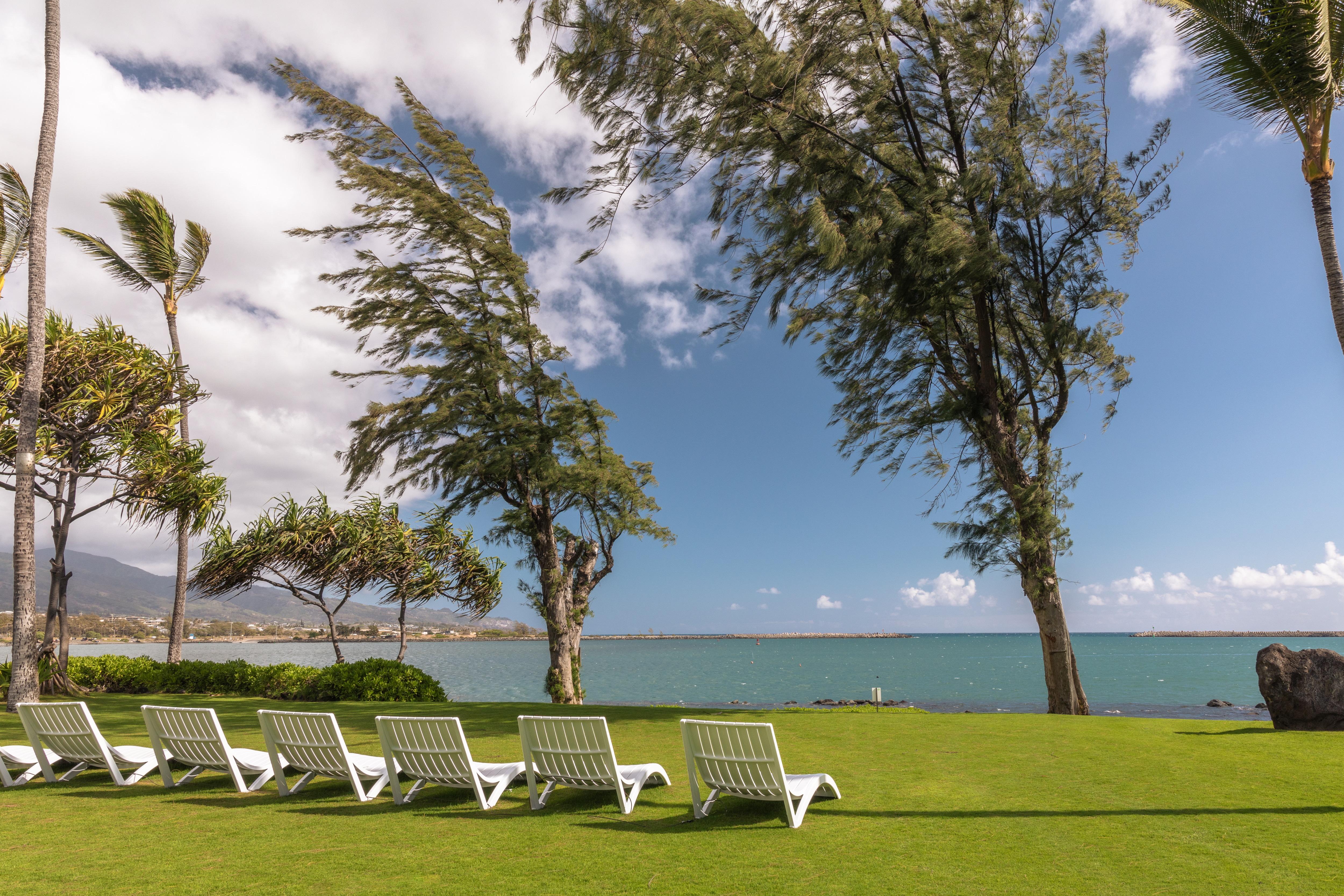Maui Beach Hotel Kahului Buitenkant foto