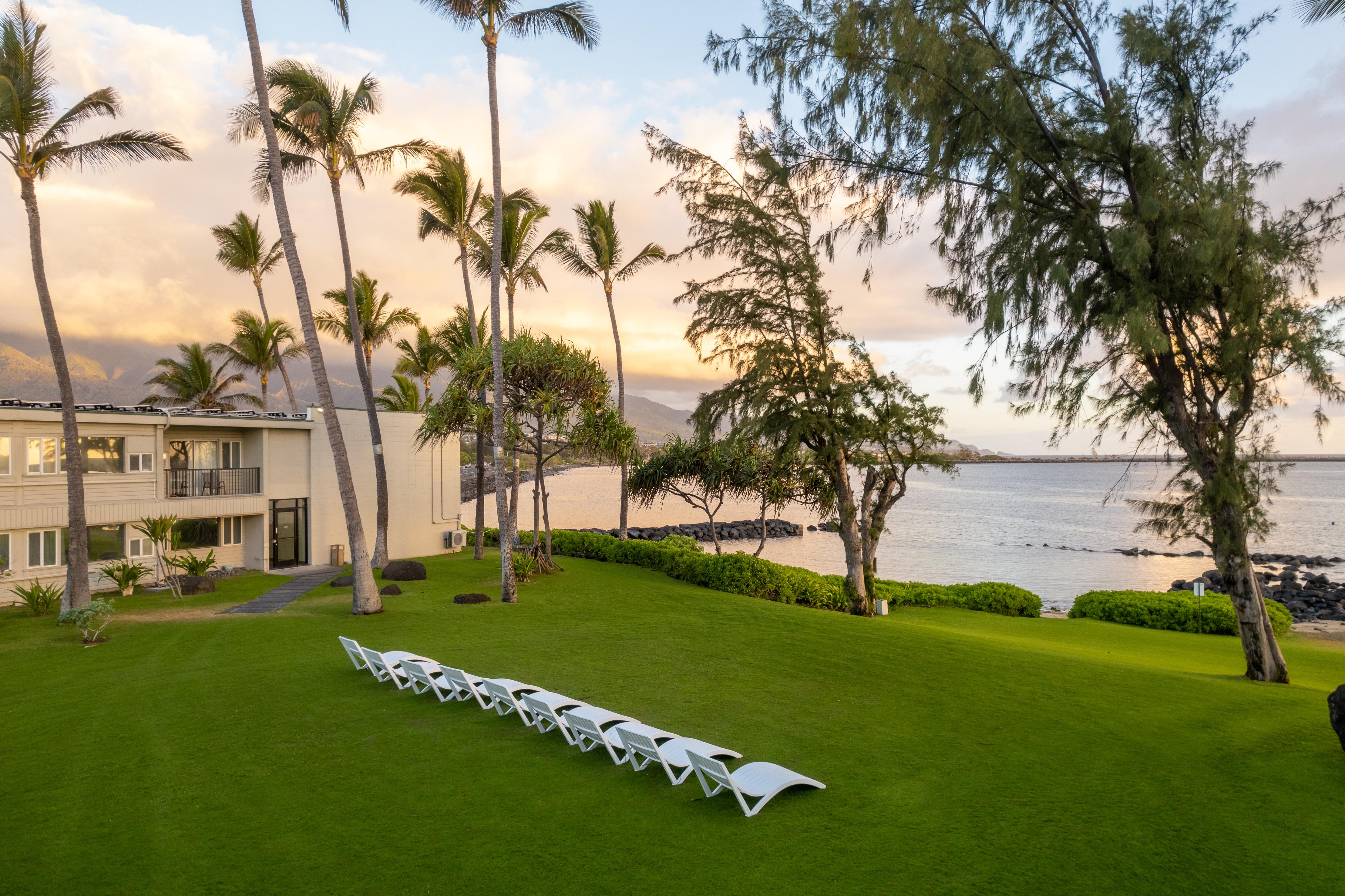 Maui Beach Hotel Kahului Buitenkant foto