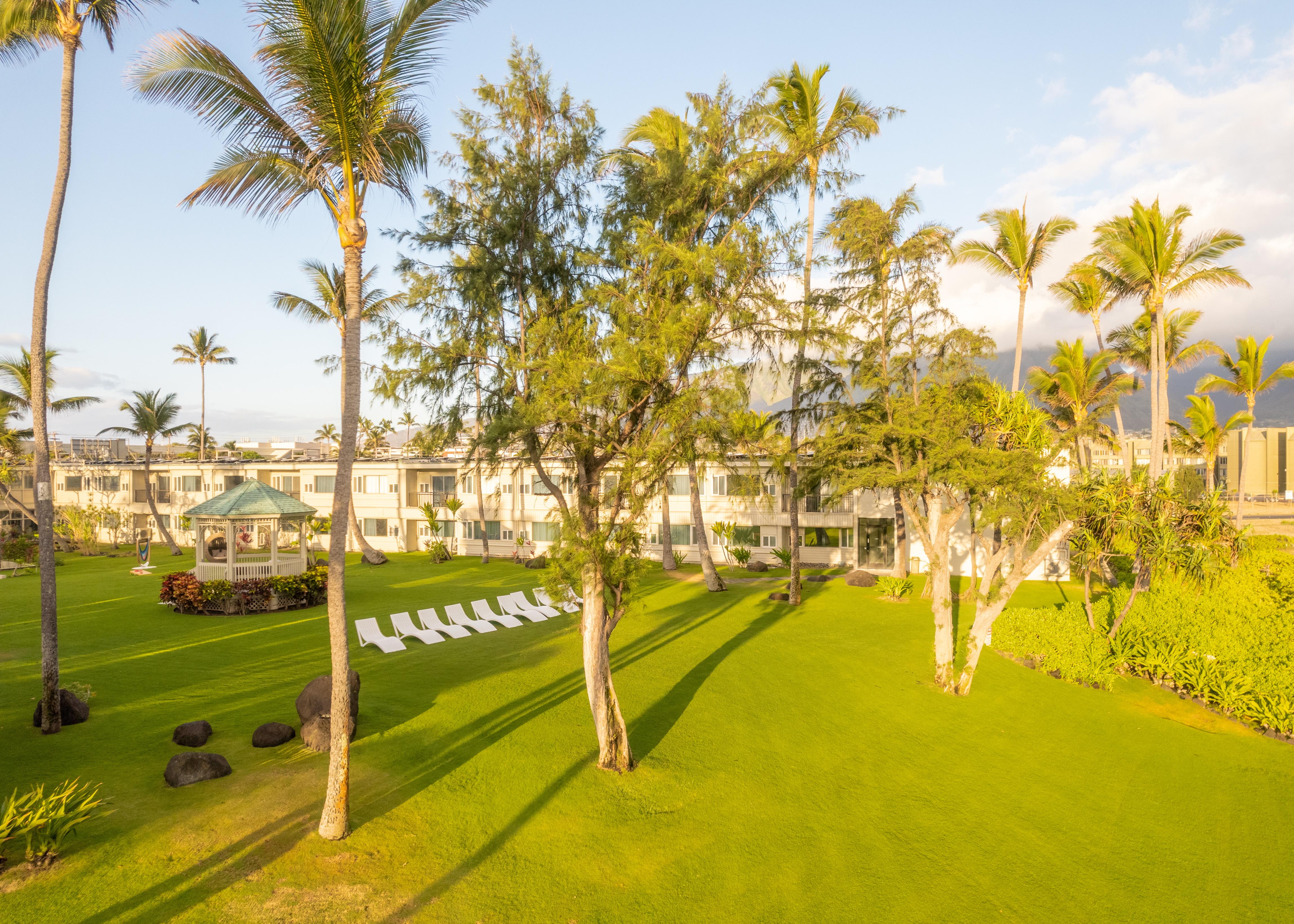 Maui Beach Hotel Kahului Buitenkant foto