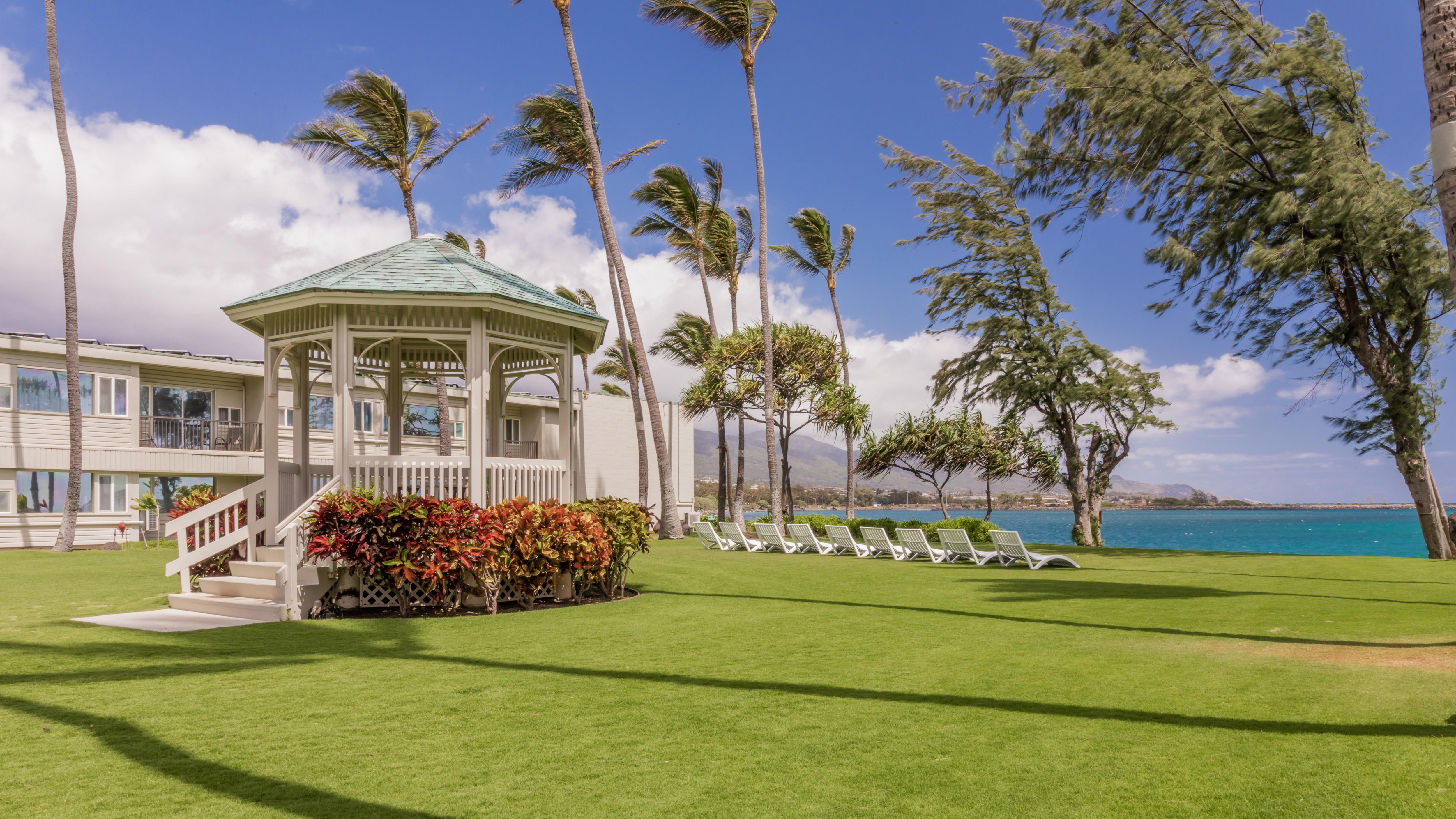 Maui Beach Hotel Kahului Buitenkant foto
