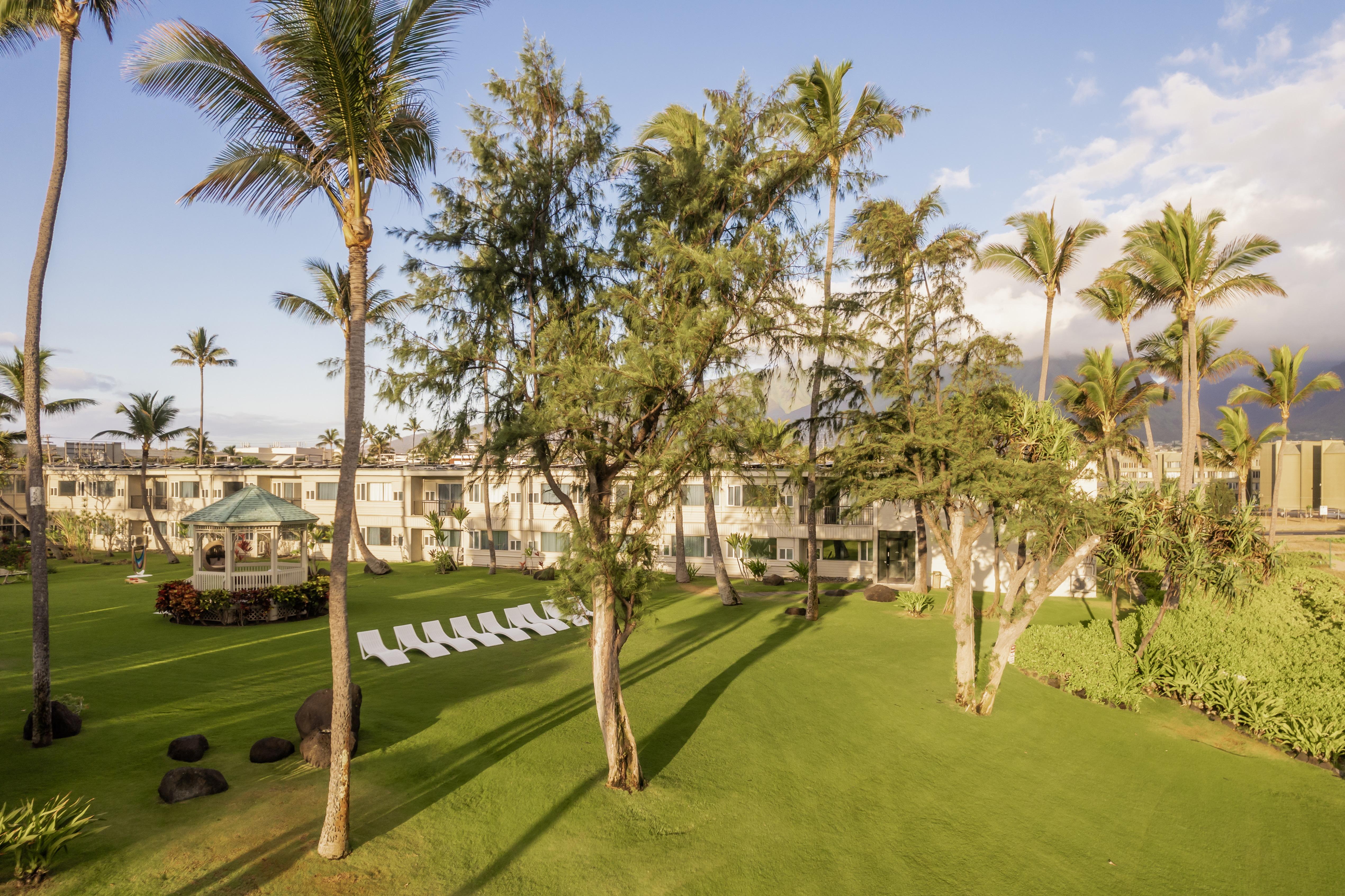 Maui Beach Hotel Kahului Buitenkant foto