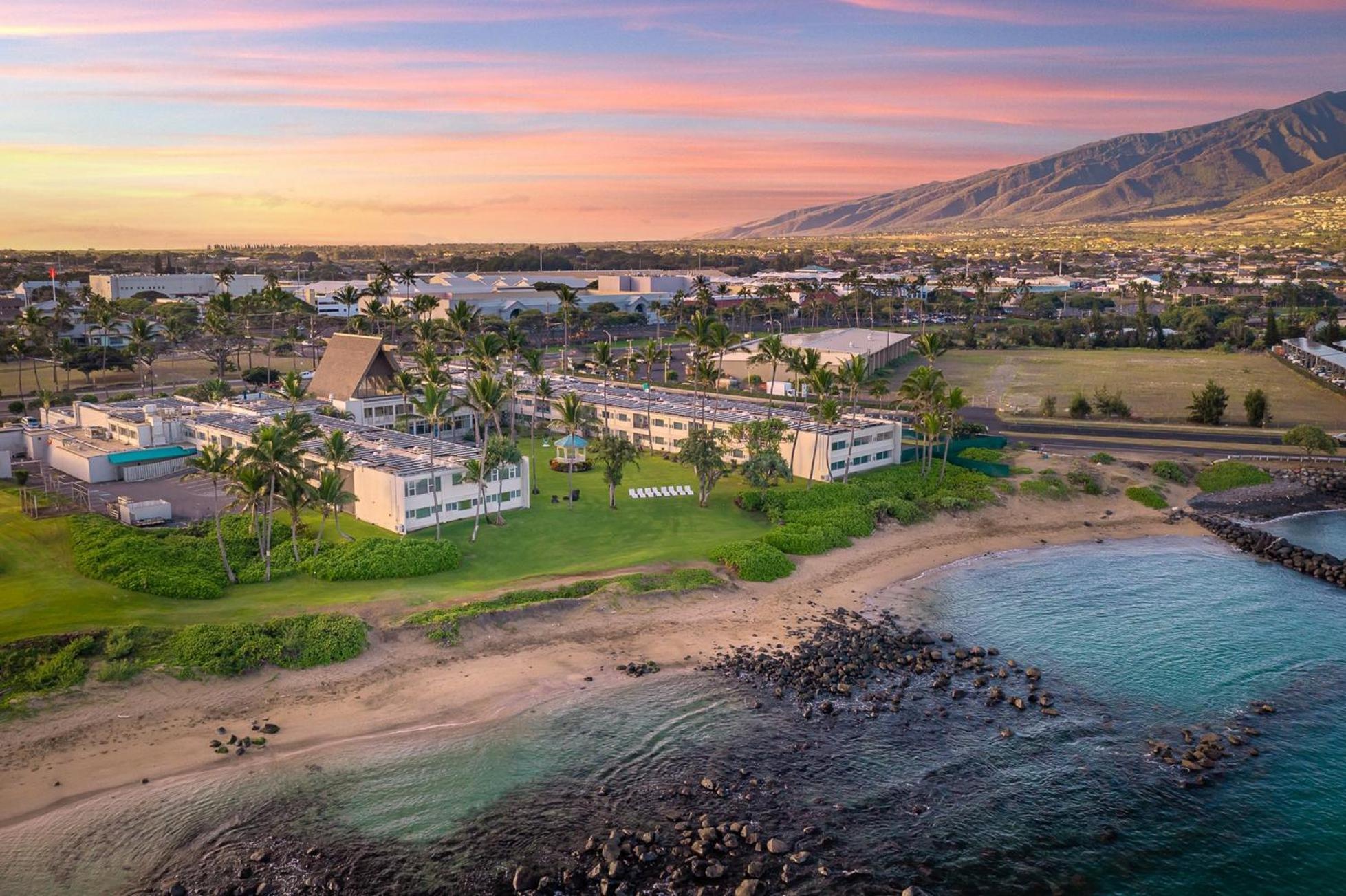 Maui Beach Hotel Kahului Buitenkant foto